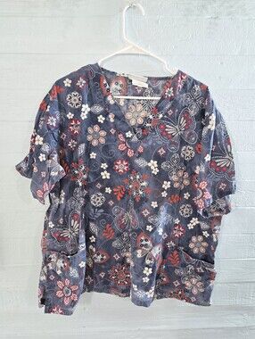 UA Scrubs Women’s Navy Floral Patriotic Red White Blue Artsy Scrub Top Size XL